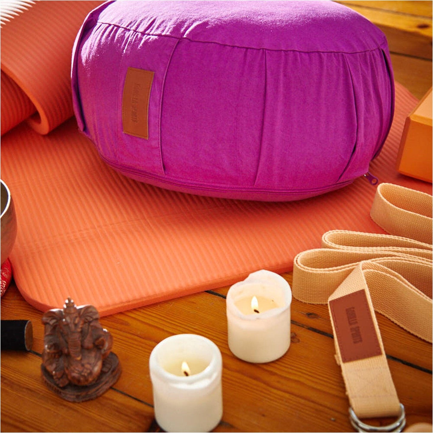 Yoga Set inkl. Yogakissen und Yogagurt in verschiedenen Farben - Gorilla Sports DE