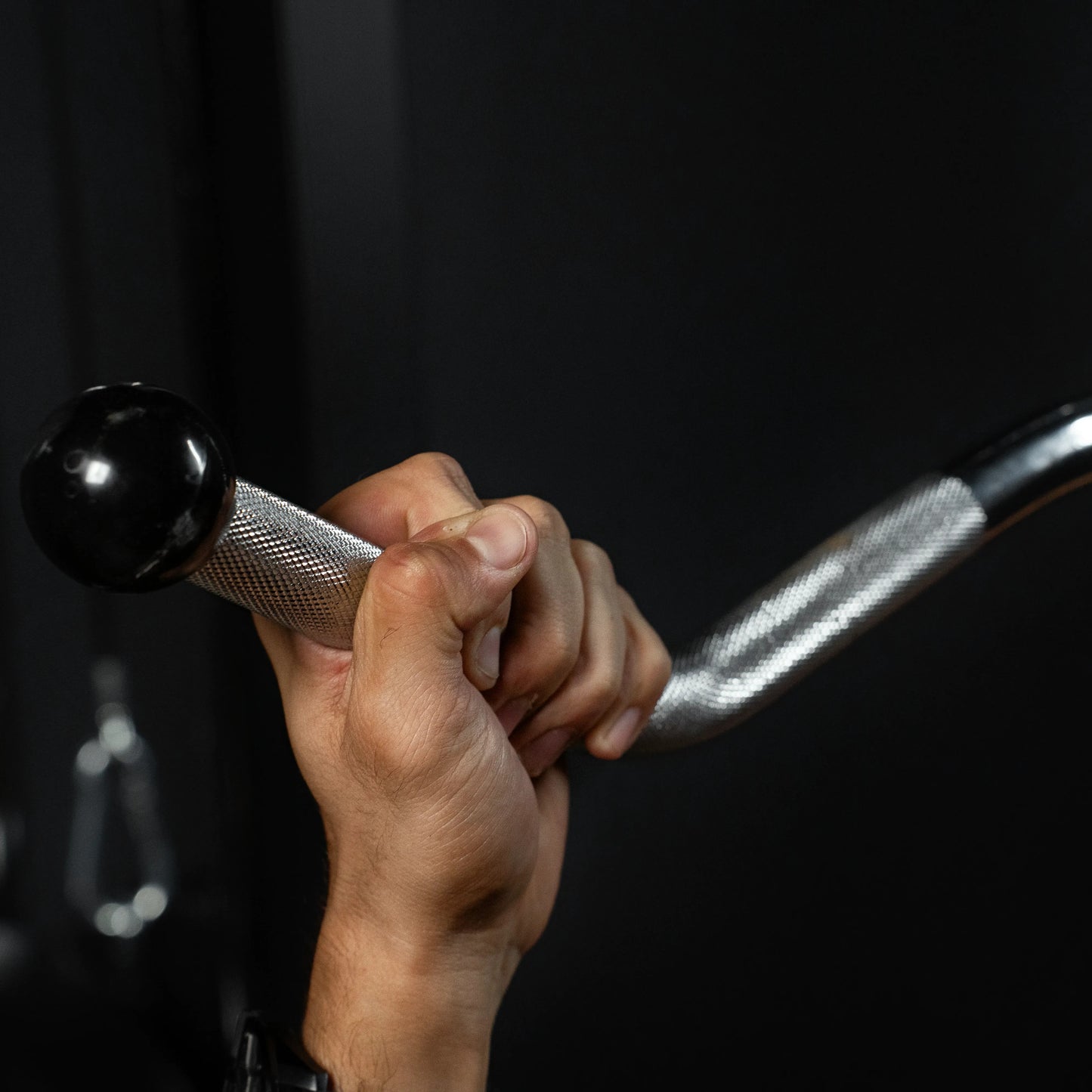 SZ-Curl-Griff inklusive Curl-Drehgelenk aus Chrom - Gorilla Sports DE