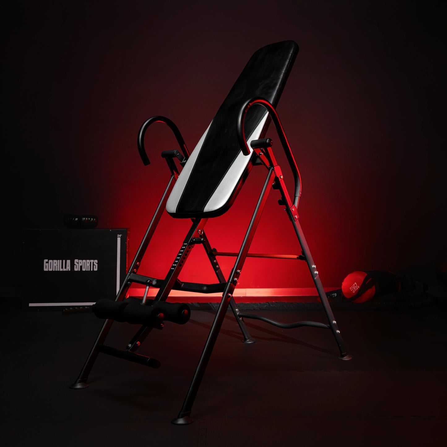 Schwerkrafttrainer Schwarz/Silber/Rot - Gorilla Sports DE