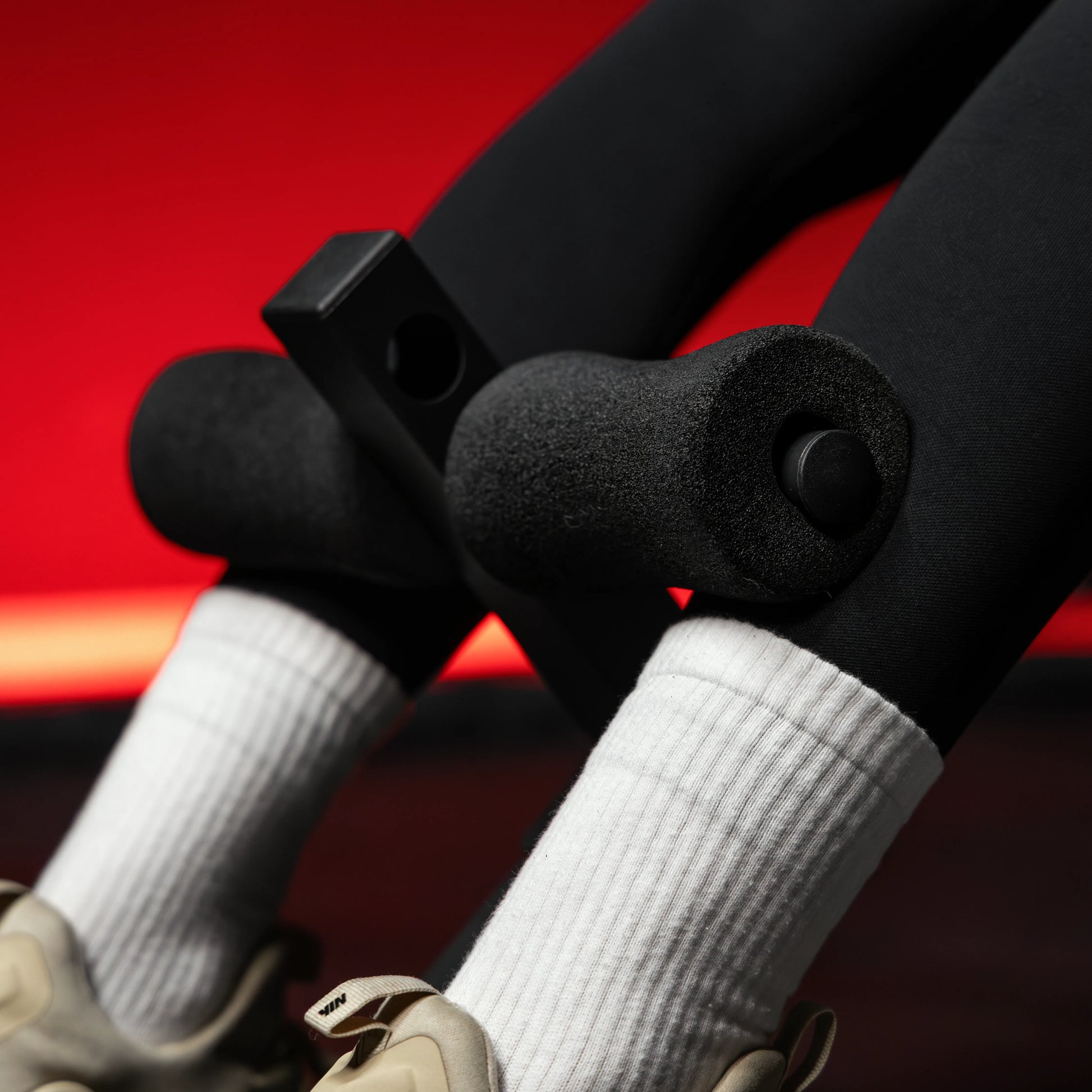 Hyperextension Bauch- /Rückentrainer klappbar - Gorilla Sports DE